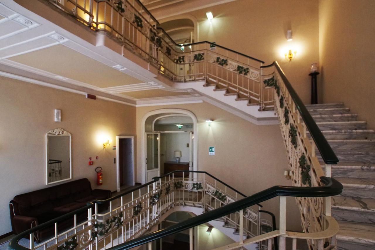 Grand Hotel Regina Salsomaggiore Salsomaggiore Terme Exterior foto